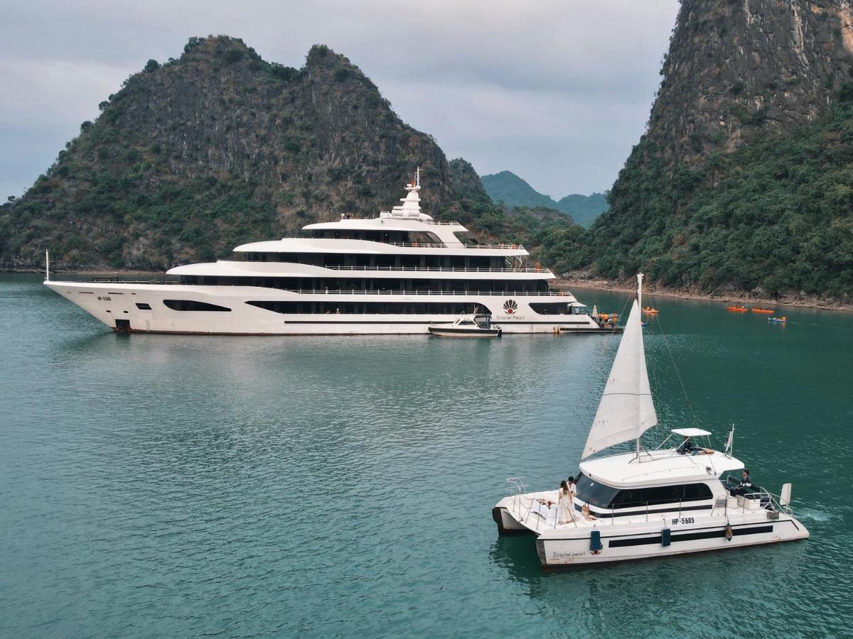Hotel Scarlet Pearl Cruises à Hạ Long Extérieur photo