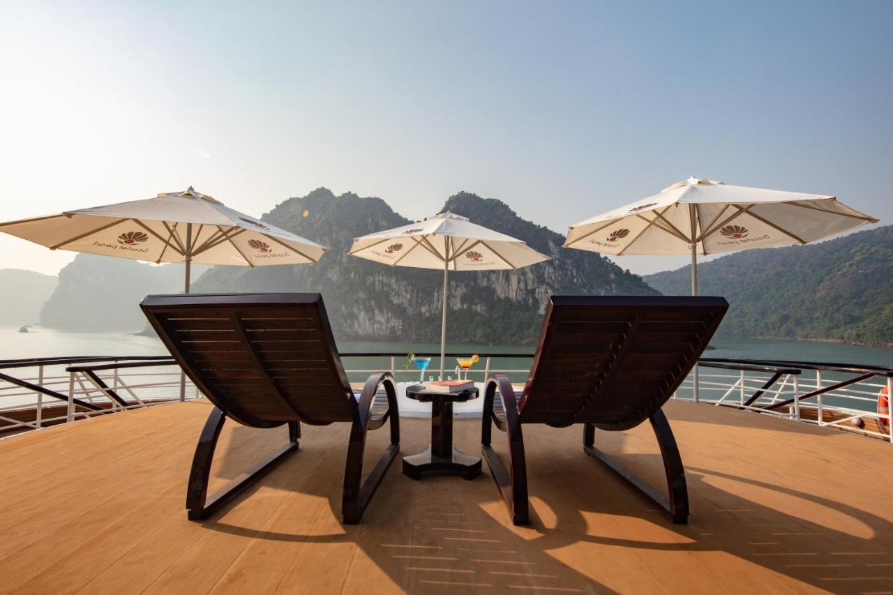 Hotel Scarlet Pearl Cruises à Hạ Long Extérieur photo
